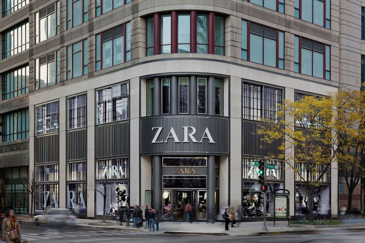 Zara с доставкой в Россию: модные образы со скидкой 40% через сервис «Каталоги.ру»